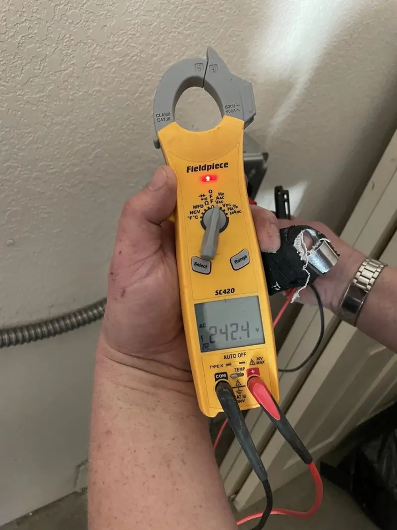 Voltage testing with clamp meter during Generator Installation in North Catasauqua